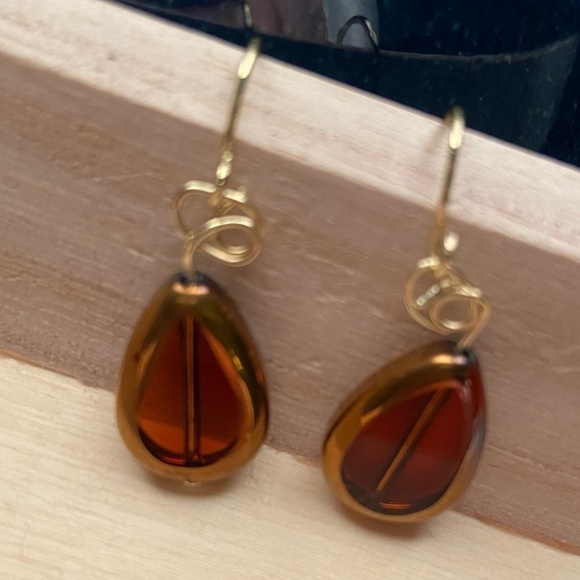 Shiny Brown Teardrop Dangle Earrings with Gold Wires - Picture 7 of 9
